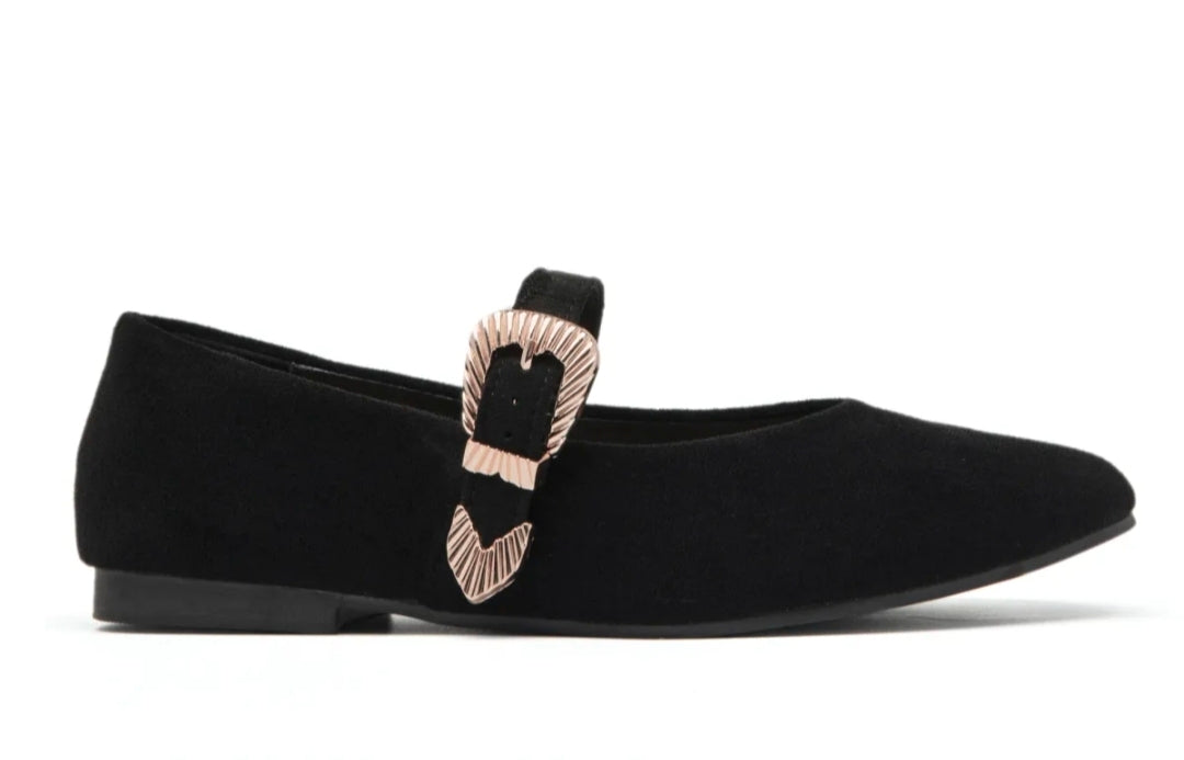 Sarah Black Pumps