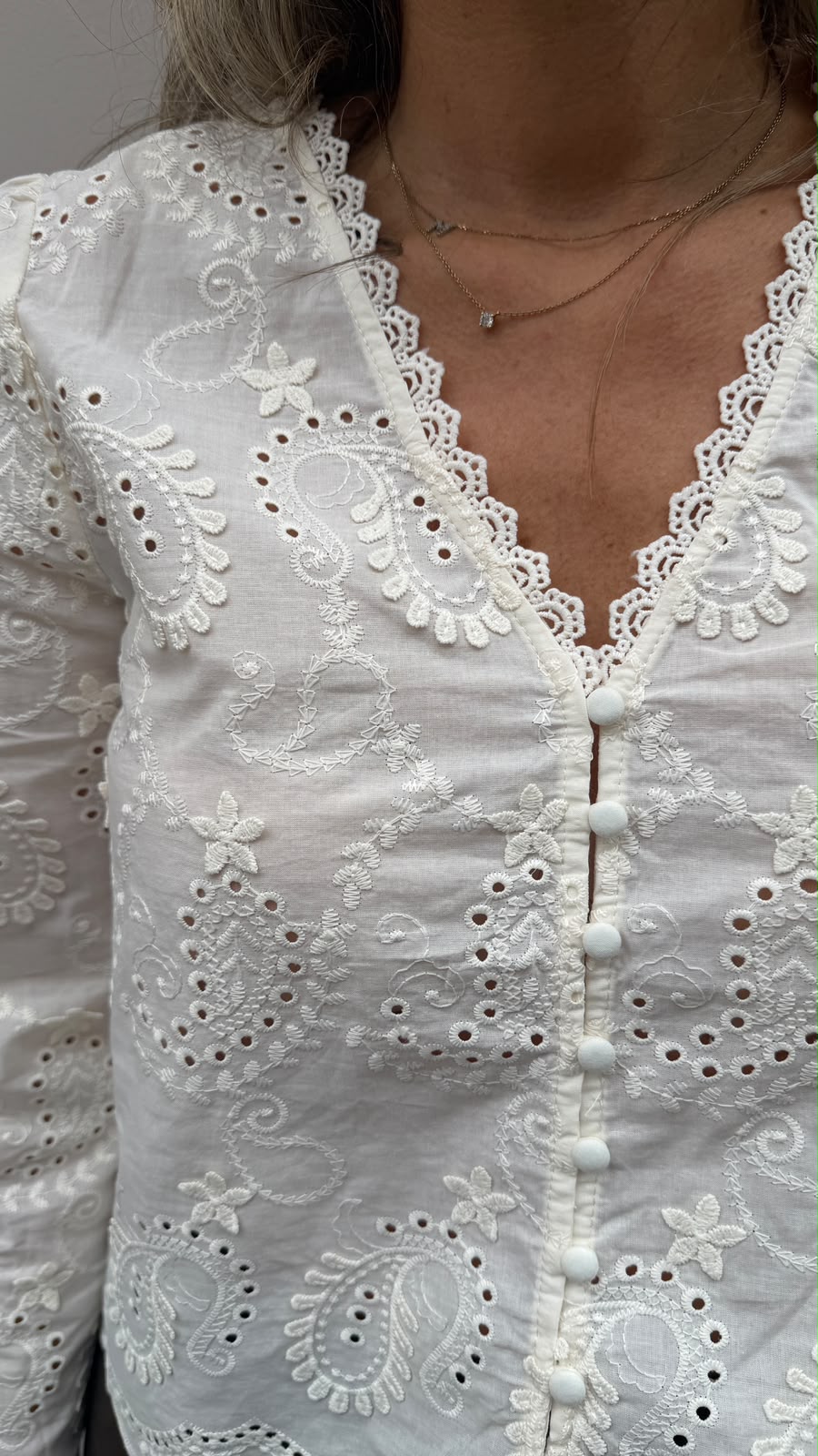 Fia Blouse - Lily's Boutique