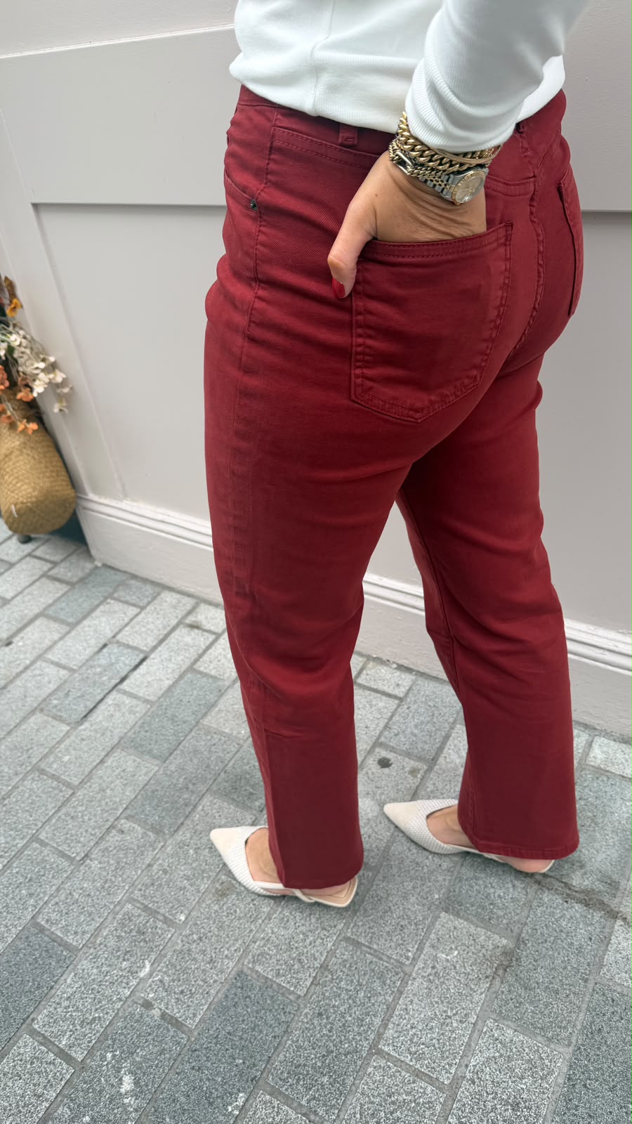 Angela Burgundy Straight-Leg Jeans - Lily's Boutique