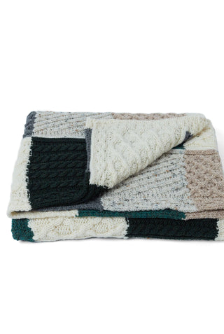 Killala Aran Intarsia Blanket 850: 39x60