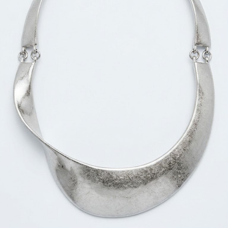 Necklace - Lily's Boutique