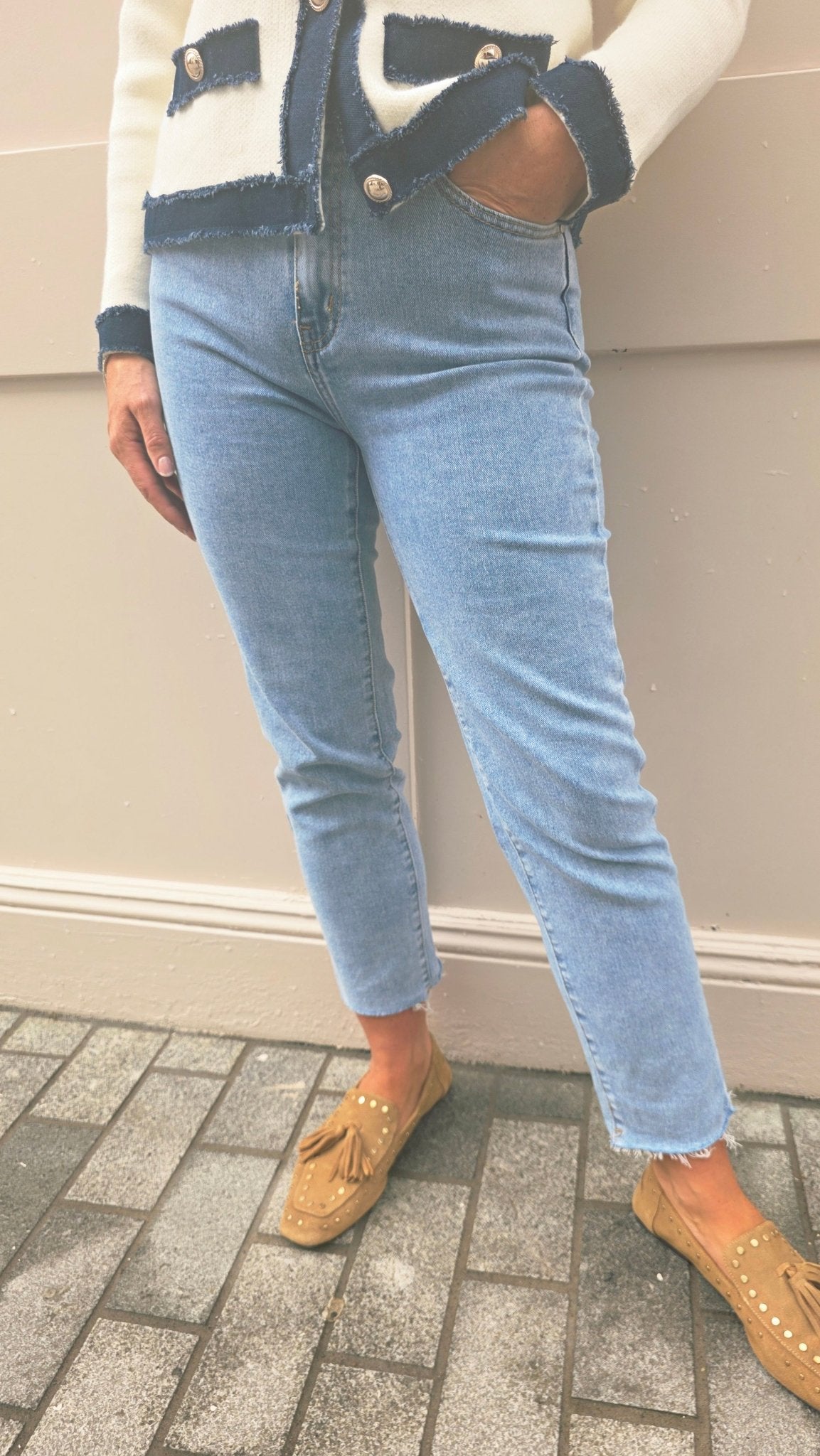 Chloe Straight leg Jeans - Lily's Boutique