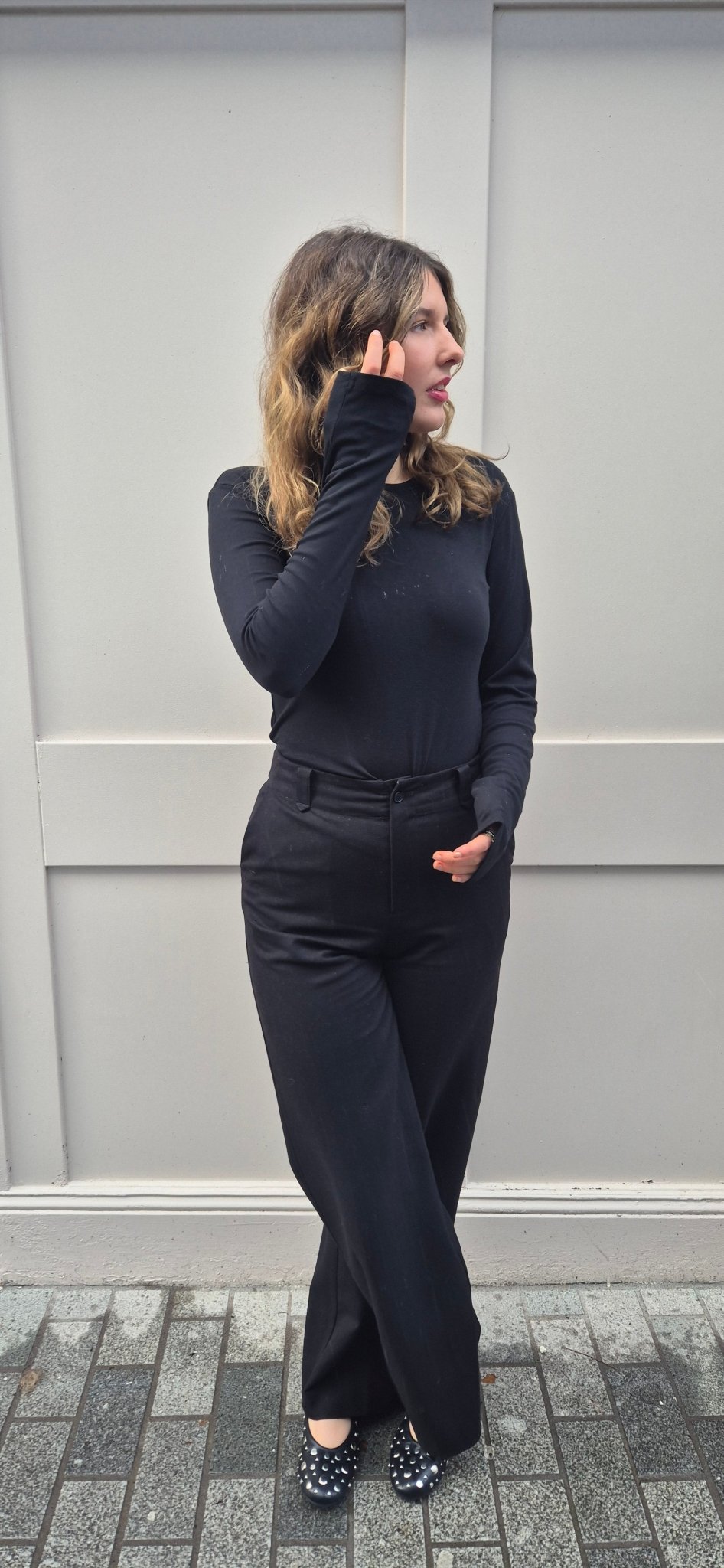 Eden Black T shirt - Lily's Boutique